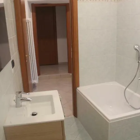 Casa Valli * Lezzeno