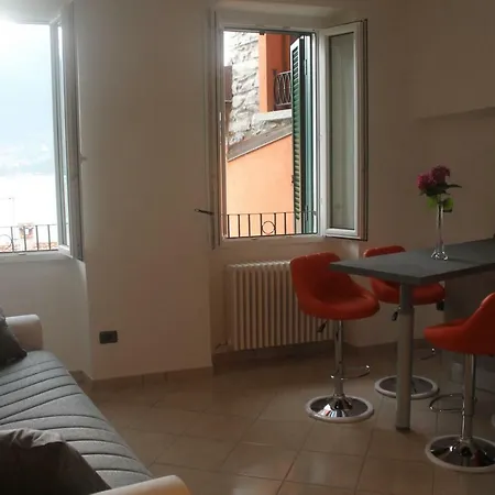 Casa Valli レッツェノ