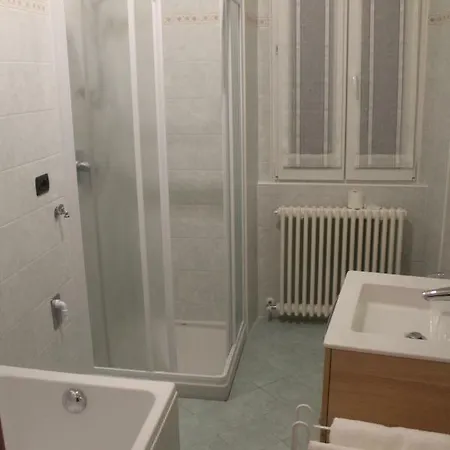 Casa Valli Lezzeno